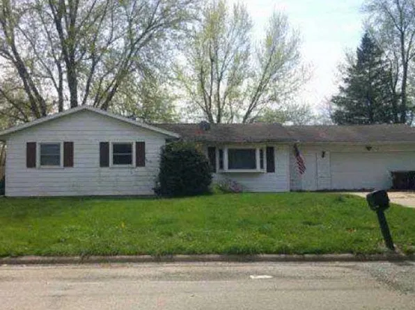 1214 Minkel St, Rock Falls, IL 61071
