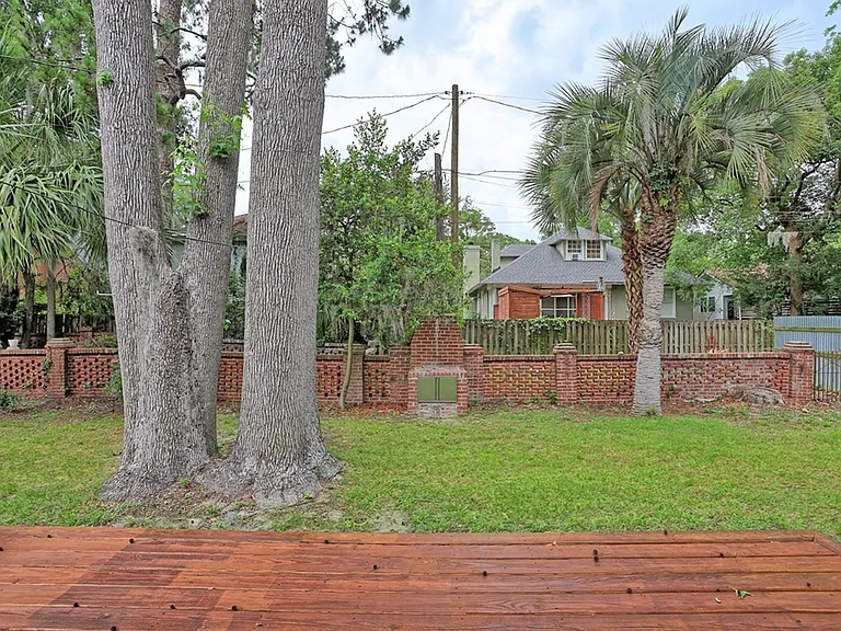 404 Gordonston Ave — Photo 27