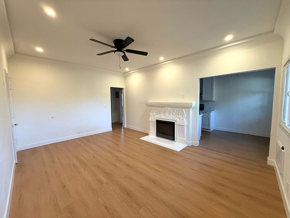 1st image of 2519 W 42nd St #2519