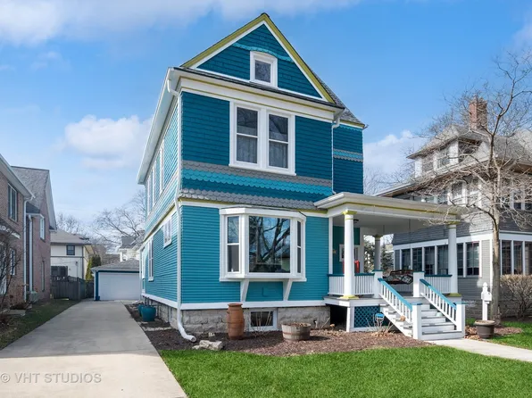 116 S Waiola Ave, La Grange, IL 60525