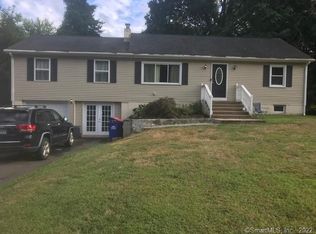 25 Chimney Hill Rd, Wallingford, CT 06492