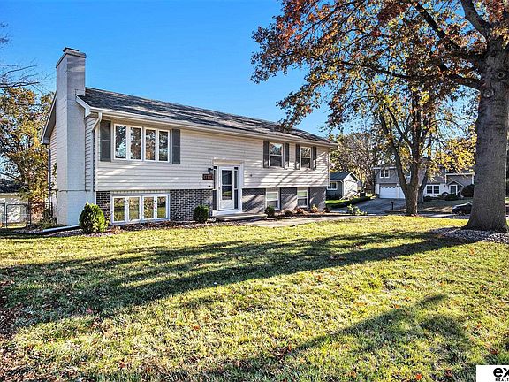 2nd image of 5229 S 104th Avenue Cir