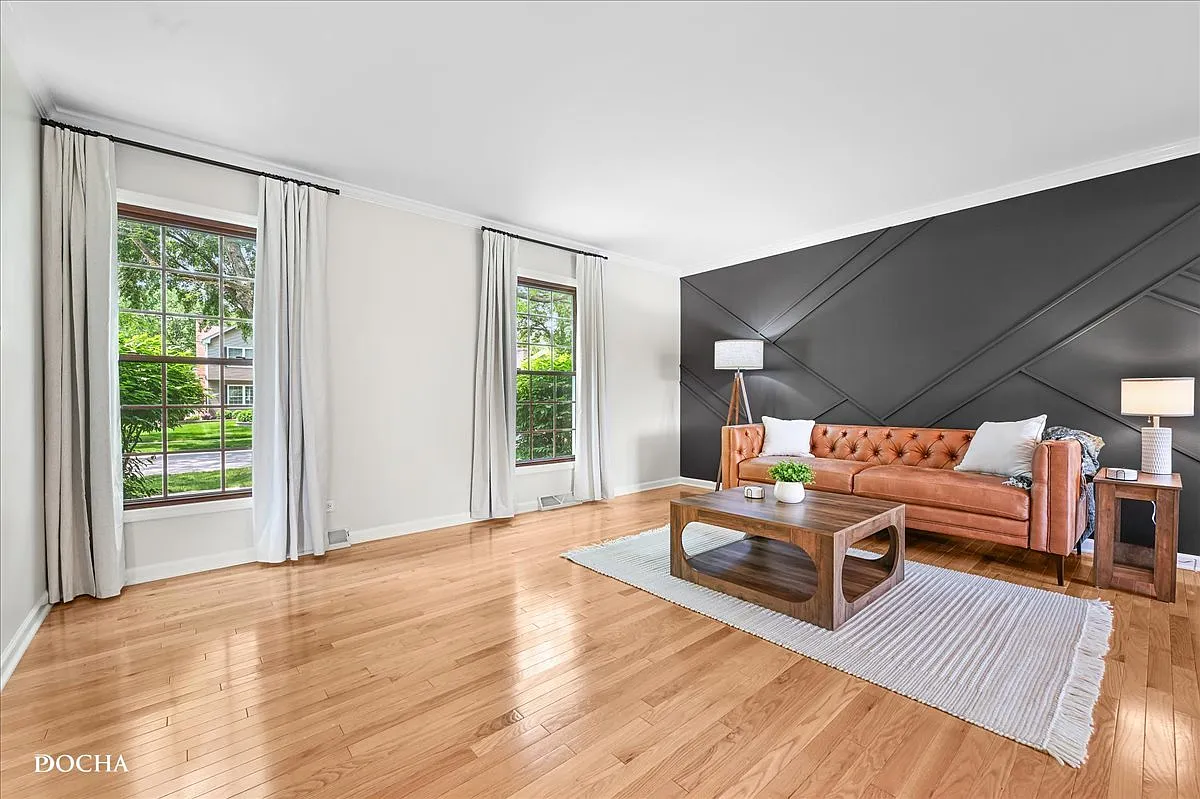 3 bed, 2.5 bath, 2082 sqft, $6,500 — Photo 4