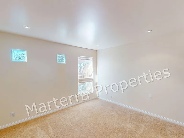 3604 Manhattan Ave — Photo 21