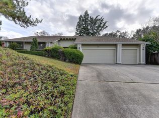 112 Abrozo Ct, Folsom, CA