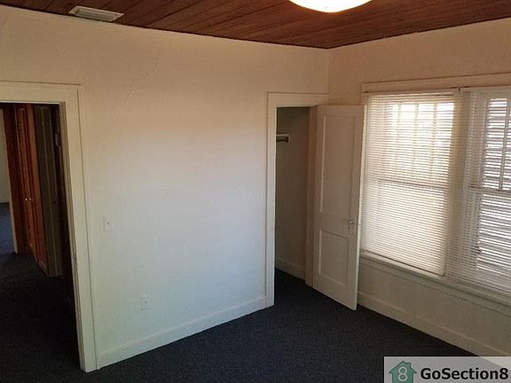 4th image of 717 55th St