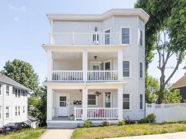 48 Montvale St #1, Roslindale, MA 02131