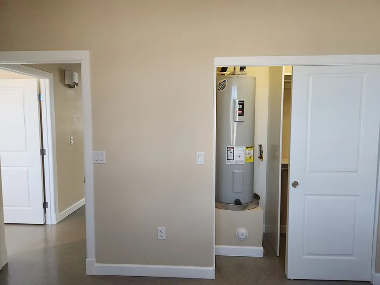 200 E Malibu Dr #E-1 — Photo 12