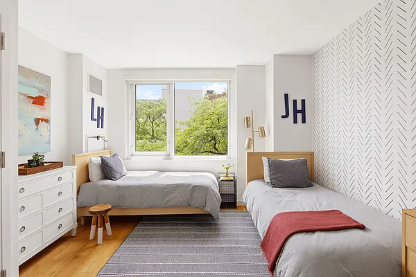 Sold by Compass | media 9