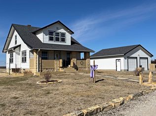 1103 330th Ave, Victoria, KS 67671