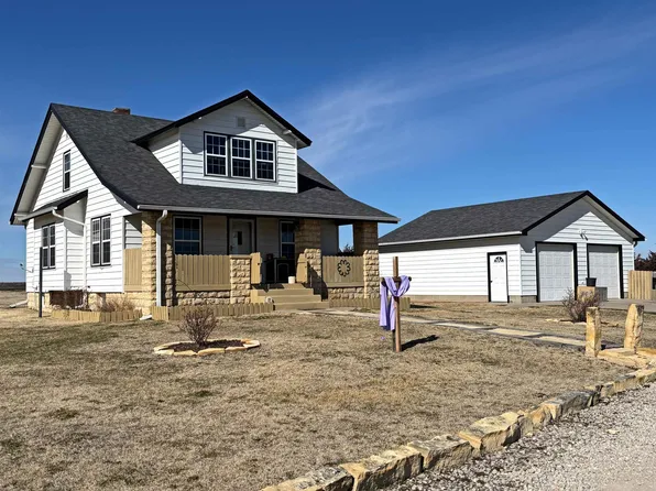 1103 330th Ave, Victoria, KS 67671