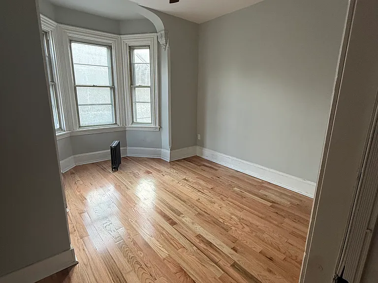 672 N Union St — Photo 9
