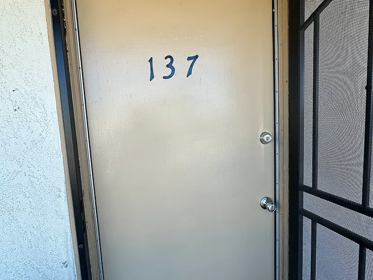 137 Maher Ct #137 — Photo 2