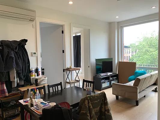 2nd image of 420 Tompkins Ave #405