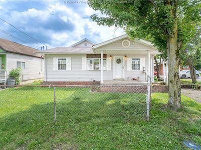 208 26th St W, Charleston, WV, 25387