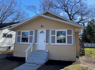 1862 Elwood St, Muskegon, MI 49442