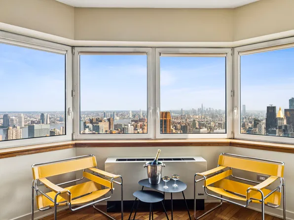 425 5th Avenue image 4 of 25