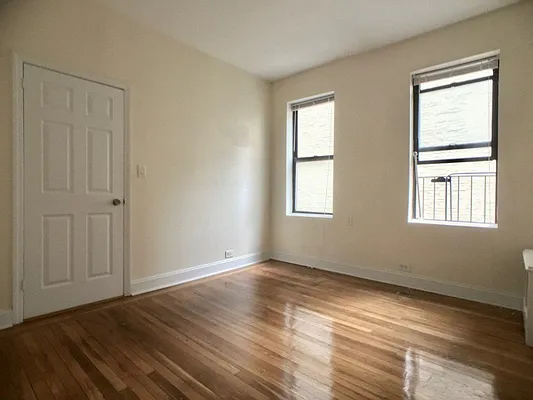 Rented by Sovereign Associates | media 10