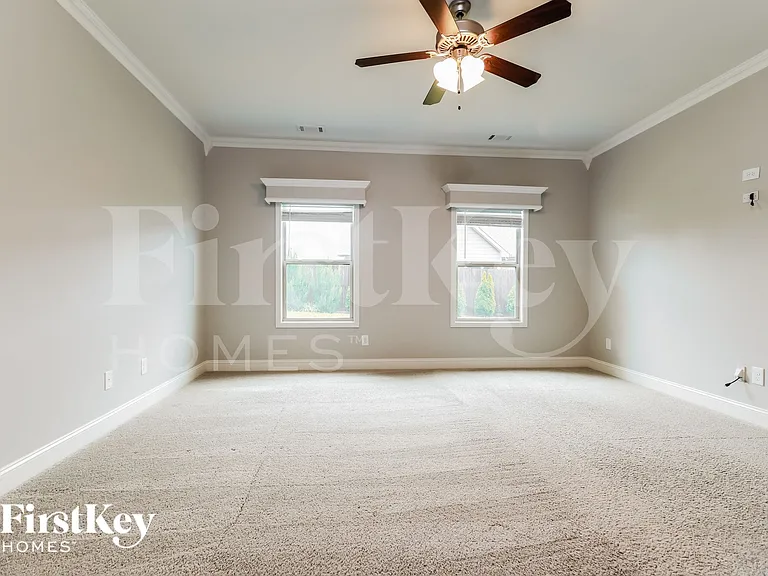 4524 Wilshire Ct — Photo 6