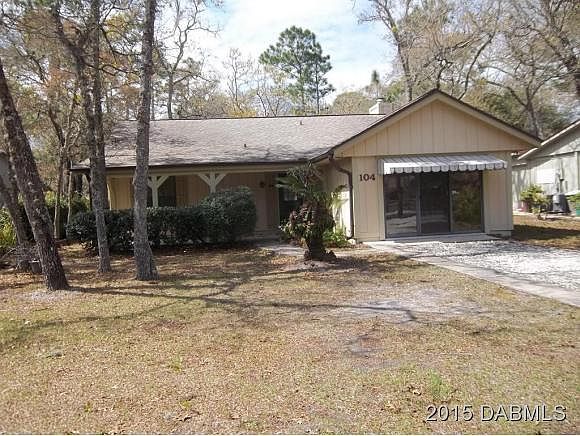 1st image of 104 Hickory Ln