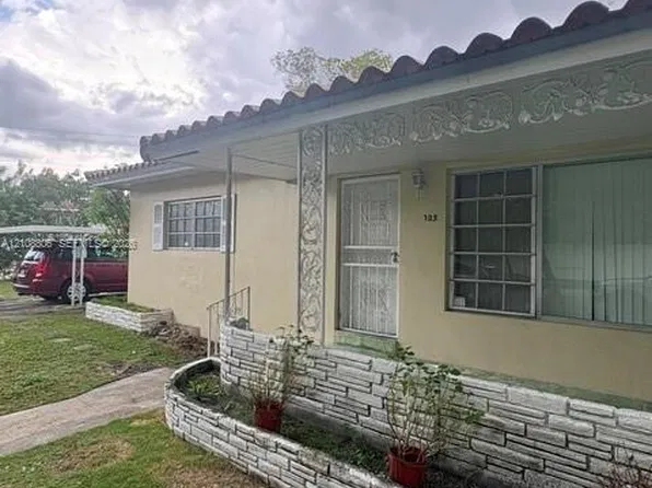 701 SW 20th Rd Unit 703, Miami, FL 33129