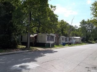 222-228 M St, Bedford, IN 47421