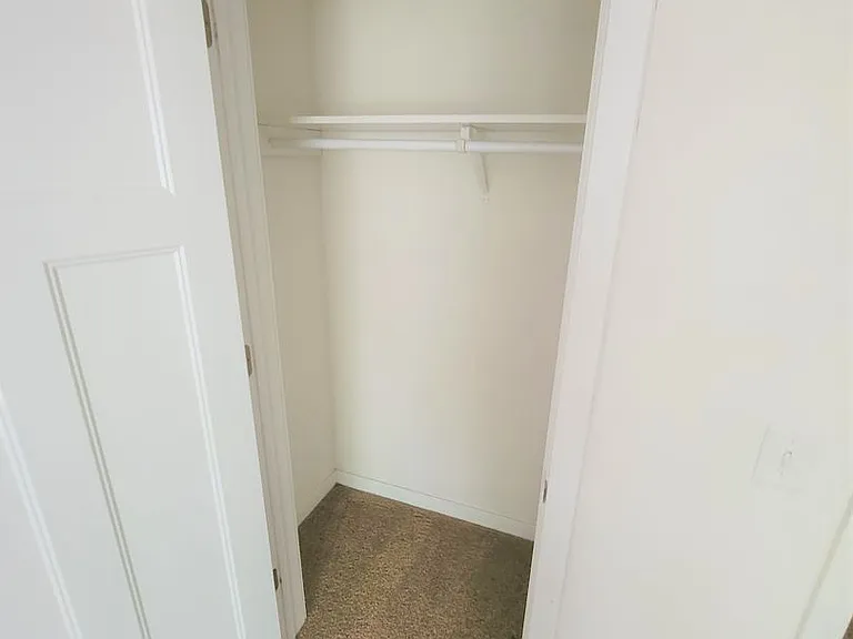 5708 Monona Dr — Photo 9