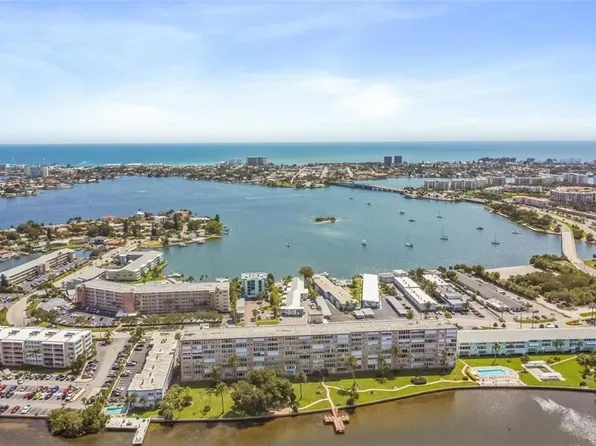 1847 Shore Dr S APT 717, South Pasadena, FL 33707