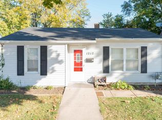 1217 Harvey St, Beloit, WI 53511