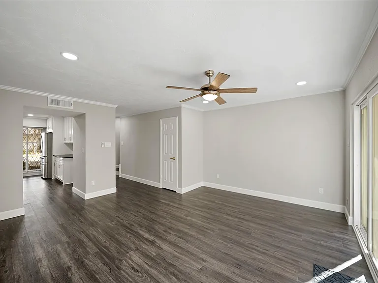 2218 Winrock Blvd #177 — Photo 5