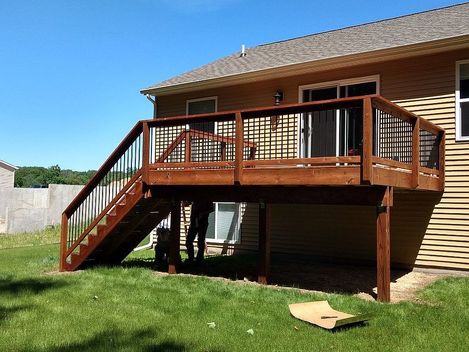 2nd image of 6009 Marblehead Dr NE