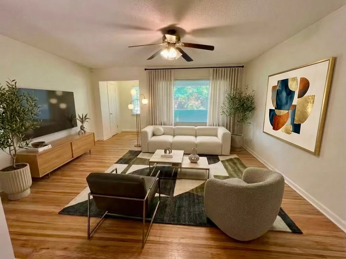 Charming 2BR House in Wichita — Photo 3