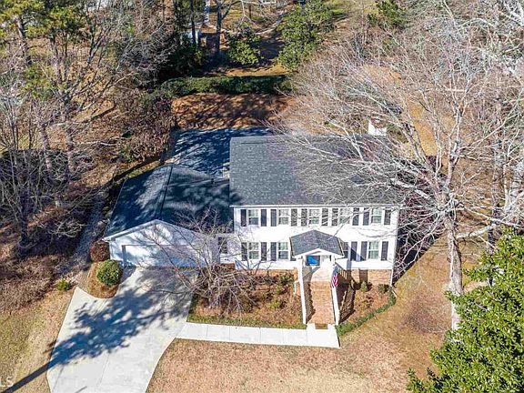 5th image of 429 N Lakeshore Dr