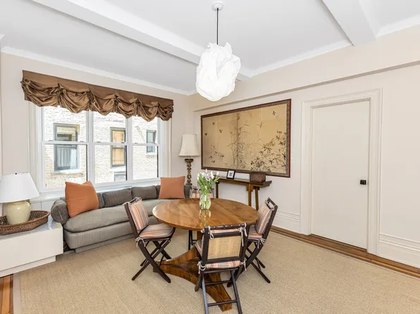 29 East 64th Street 10C image 2 of 6