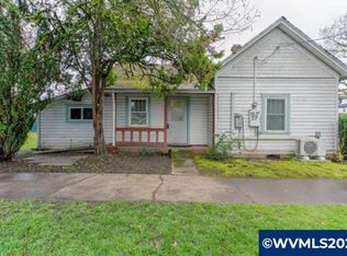404 16th St SE, Salem, OR 97301