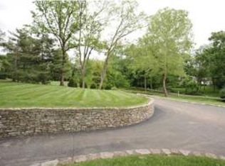6410 Longview Ln, Louisville, KY 40222