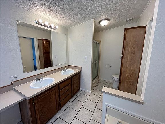 3rd image of 8850 N Hope Ln