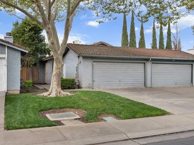 6623 Village Green Dr, Stockton, CA, 95210