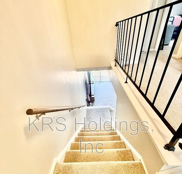 4232 Stockbridge Dr — Photo 11