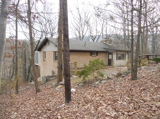 34 Laurel Hill Ct, Harpers Ferry, WV 25425