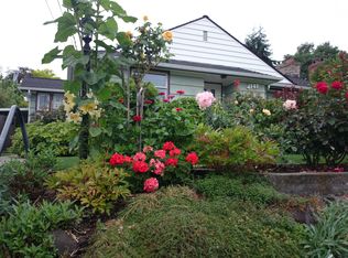 4141 54th Ave SW, Seattle, WA 98116