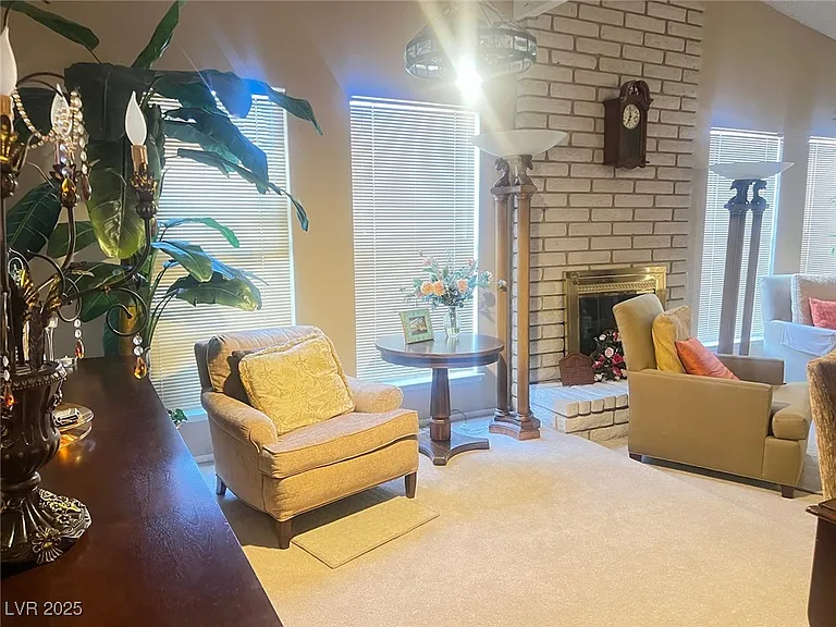 5315 Winston Dr — Photo 20