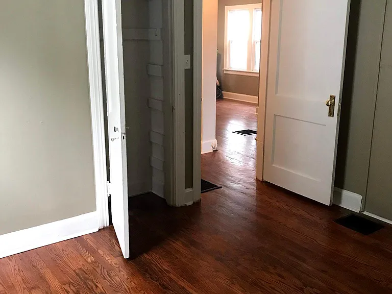 Downstairs south bedroom