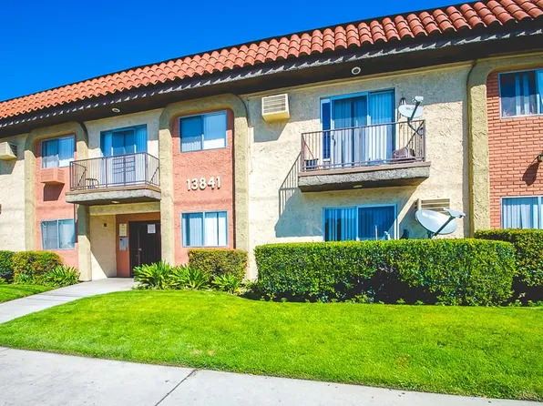 13841 Vanowen St, 13841 Vanowen St APT 207, Van Nuys, CA 91405