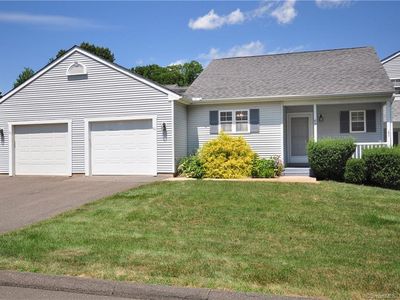 68 Dibble Hollow Ln #68, Windsor Locks, CT, 06096
