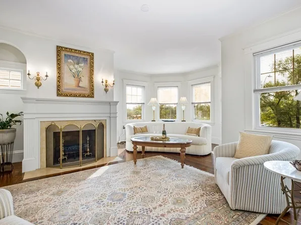 445 Washington St Floor 2, Newton, MA 02458