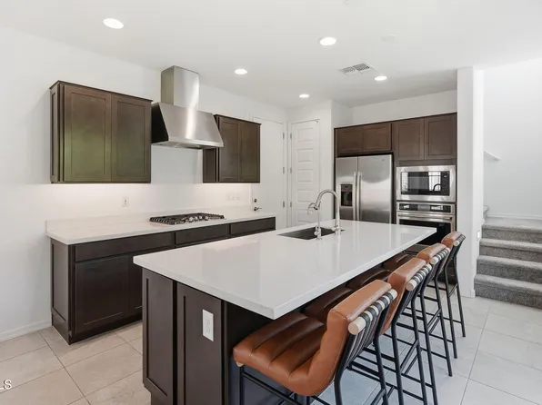 7954 E QUARTET Avenue, Mesa, AZ 85212