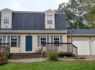 38 Woodland Dr, Salem, CT 06420