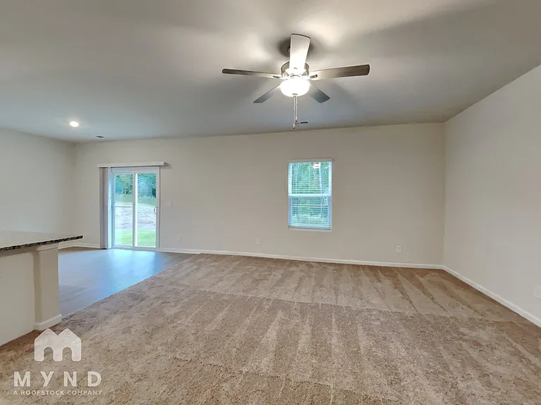 108 Taverners Ln — Photo 8