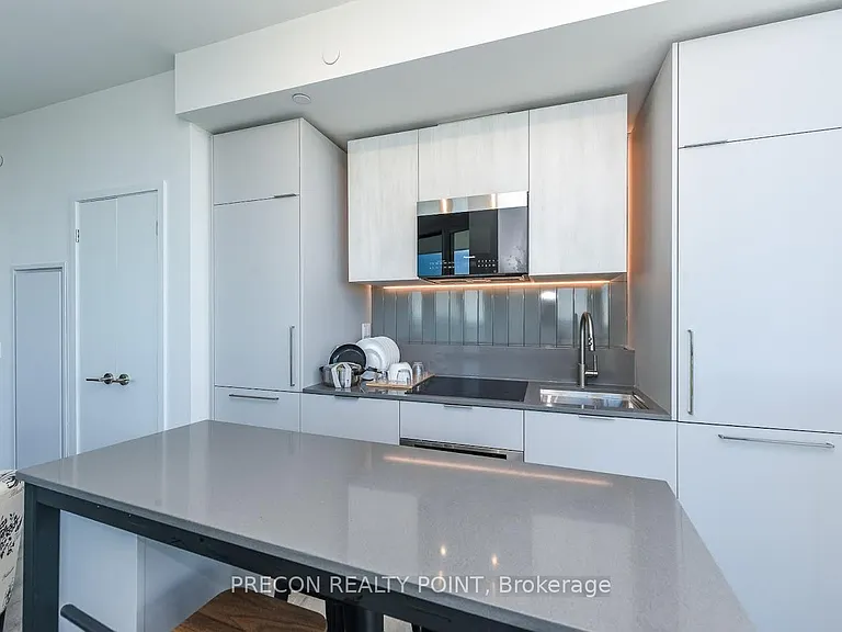 1 Fairview Rd E #3004 — Photo 6